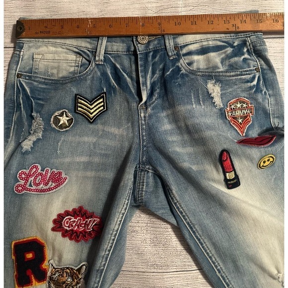 Indigo Rein Forever Jeans w/ Patches Juniors Sz 5 - Picture 5 of 10